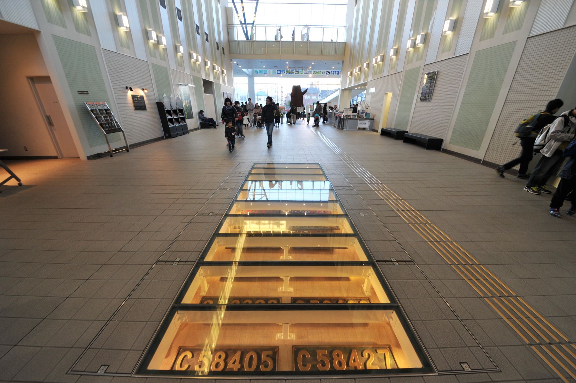 Door2Door transfer within the city. Omiya City ( Cherry Tomato )