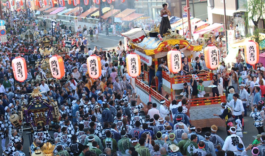 Cherry Tomato. 4 Hours Charter Transfer Within The City. Mito (with Invisible Tour Guide Service On Demand)